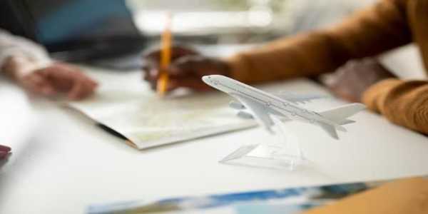 Efficient Airline Ticket Booking Strategies for Business Travel